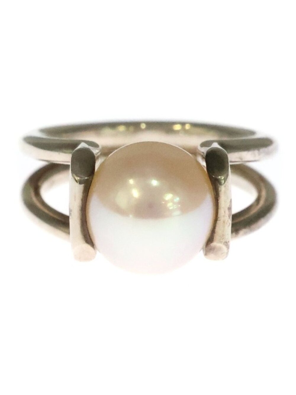 Tiffany & Co HardWear Fresh Water Pearl Ring Silver